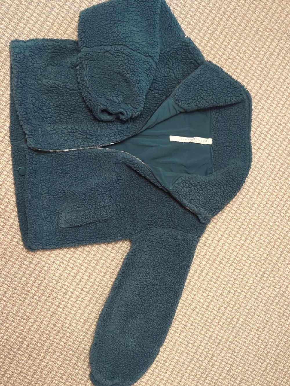 lululemon athletica Women Hooded Sherpa Puffer Jacket in Forest Green Size 6